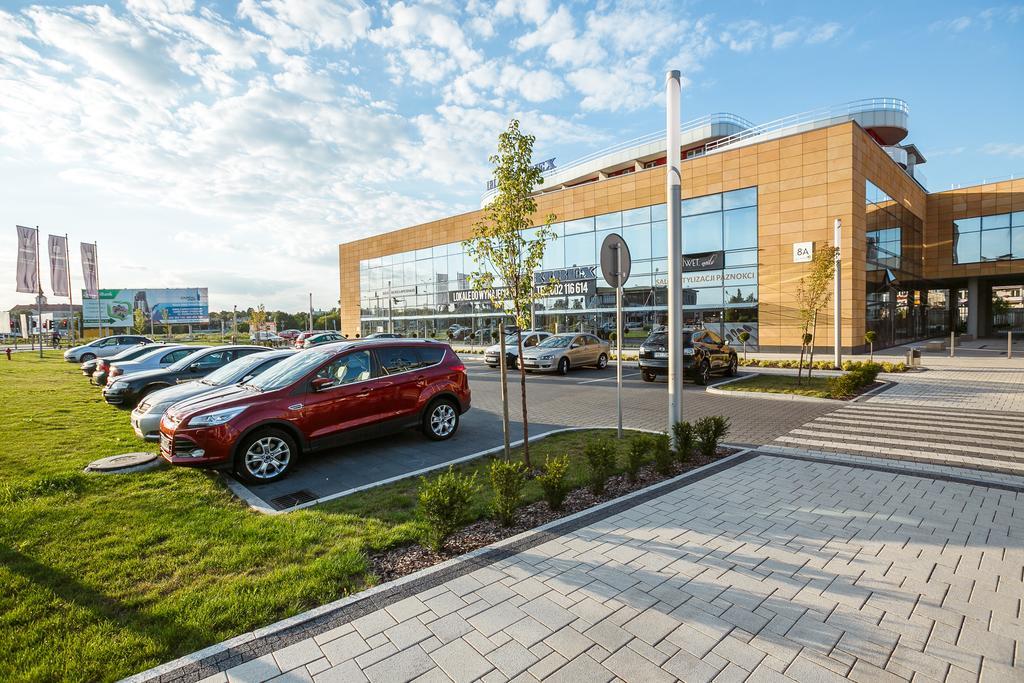Apartament Em Klimatyzacja&Parking Rzeszów Esterno foto