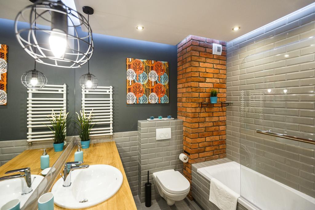 Apartament Em Klimatyzacja&Parking Rzeszów Esterno foto