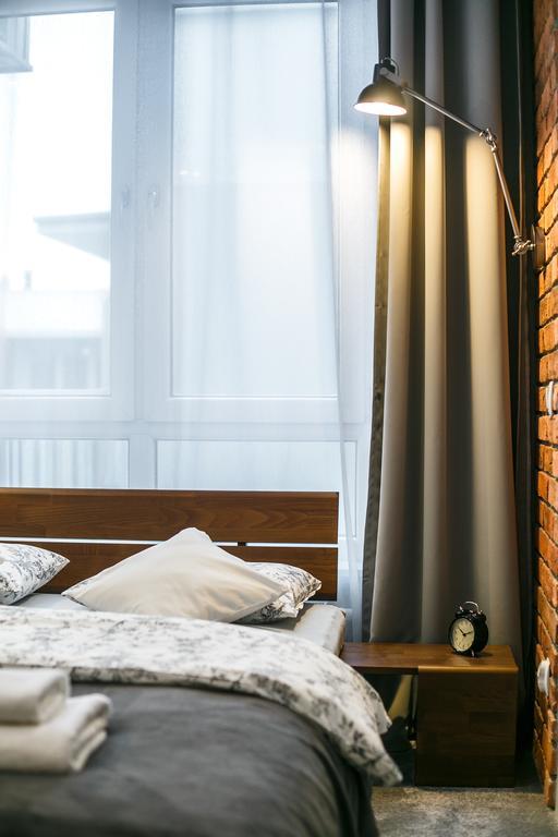 Apartament Em Klimatyzacja&Parking Rzeszów Esterno foto