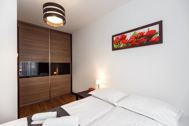 Apartament Em Klimatyzacja&Parking Rzeszów Esterno foto
