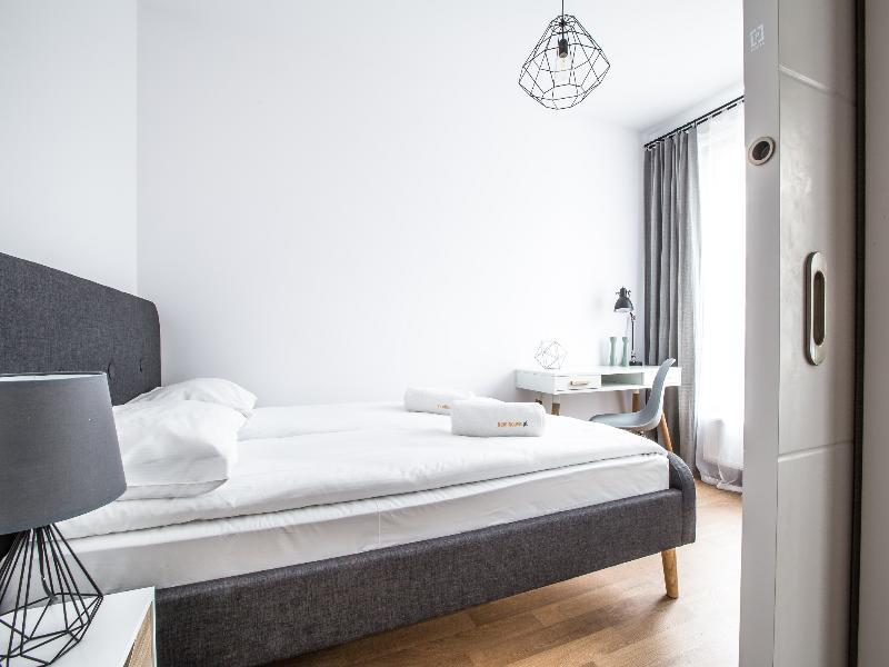 Apartament Em Klimatyzacja&Parking Rzeszów Esterno foto
